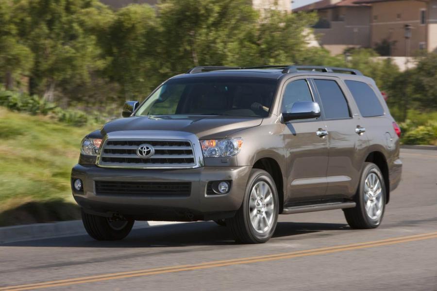  Toyota Sequoia 2013 года  (фото 36 из 50)